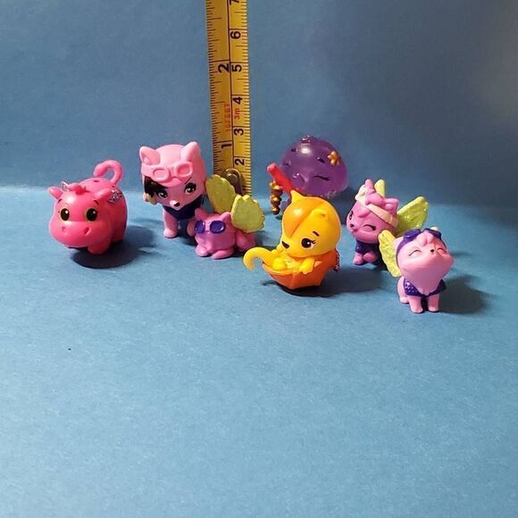 Hatchimals Colleggtibles Bundle Toy Mini Hatchimals eggs - Picture 5 of 5